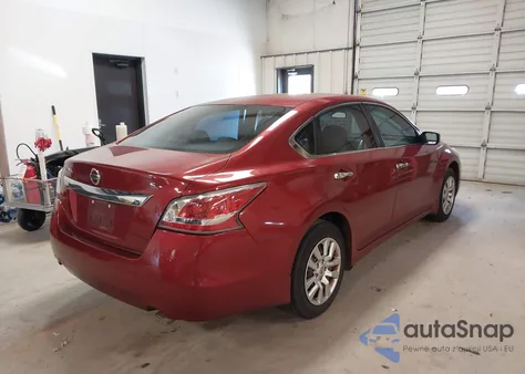 2015 Nissan Altima 2.5 S z USA, uszkodzony, nr VIN 1N4AL3AP6FC599525